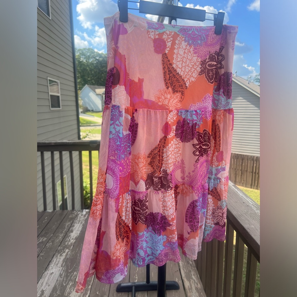 New York & Company Stretch Pink Floral Skirt Size Medium M